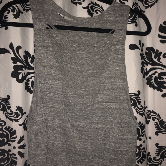 Tank - Picture 2 of 3